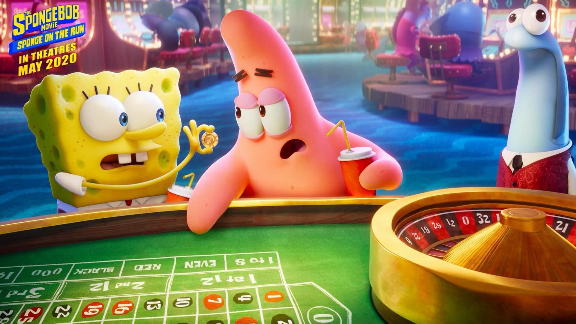 “高新体育中心：健力赛选手刷新纪录，力量与技巧的完美结合”