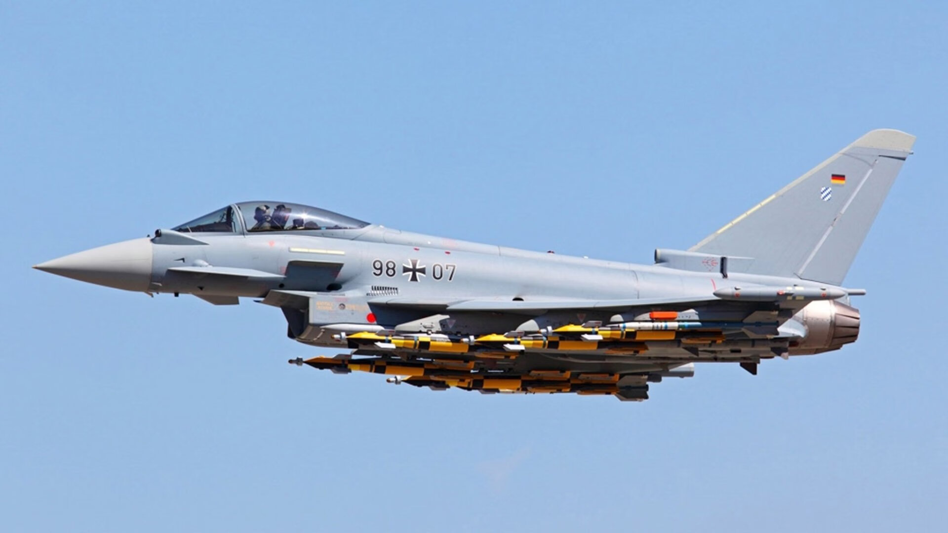 比赛内容解说训练成为高校选修方向